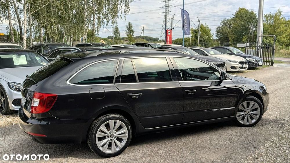 Skoda Superb 1.6 TDI Active Greenline - 14