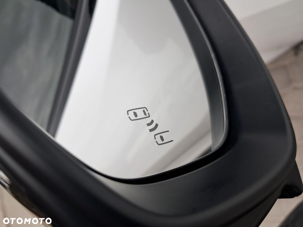 Toyota C-HR - 8