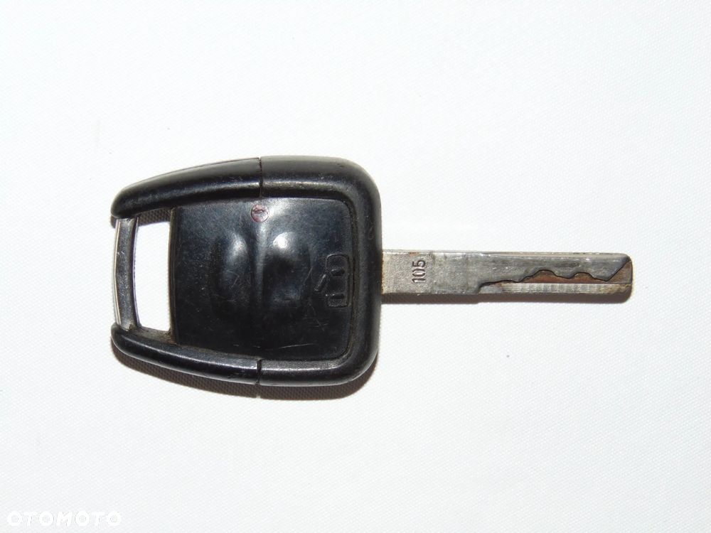 ORYGINAŁ zamek tylny wkładka tylna klapy bagażnika tył Opel Vectra B sedan 95-99r - 13