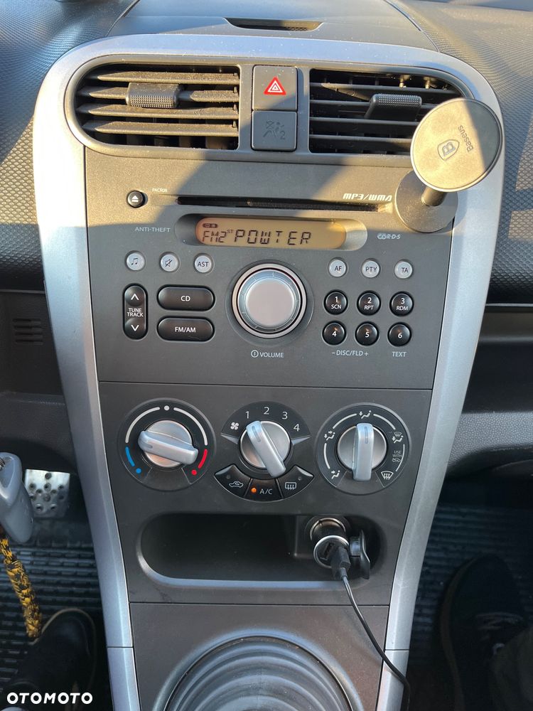 Suzuki Splash 1.2 GLX / Comfort - 8