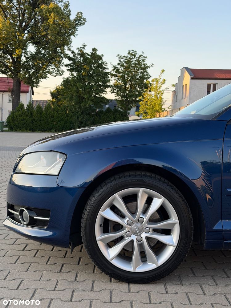 Audi A3 Sportback 2.0 TDI DPF Ambiente - 12