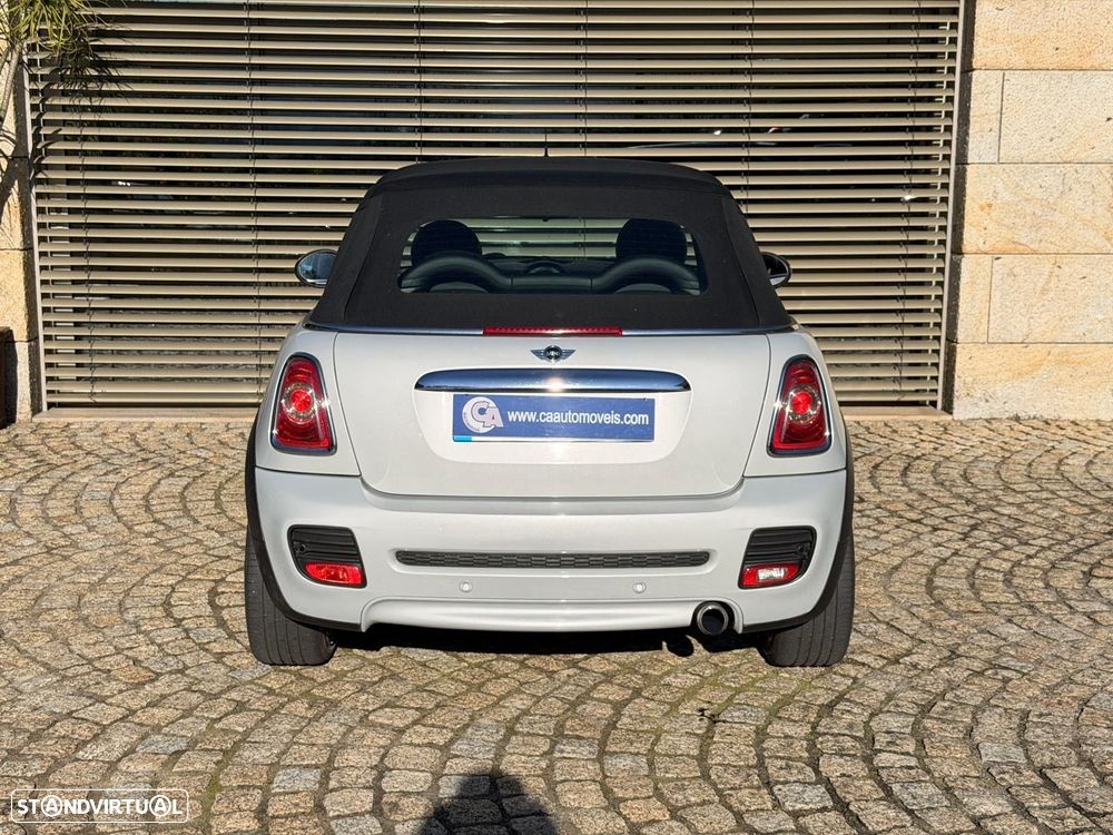 MINI Cabrio Cooper D - 16