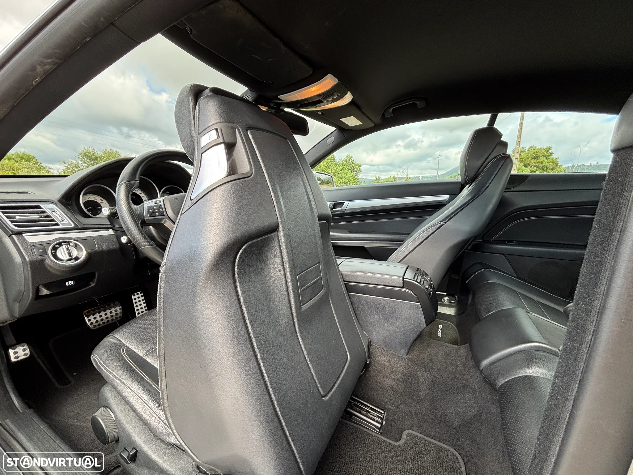 Mercedes-Benz E 250 BlueTEC Auto - 33