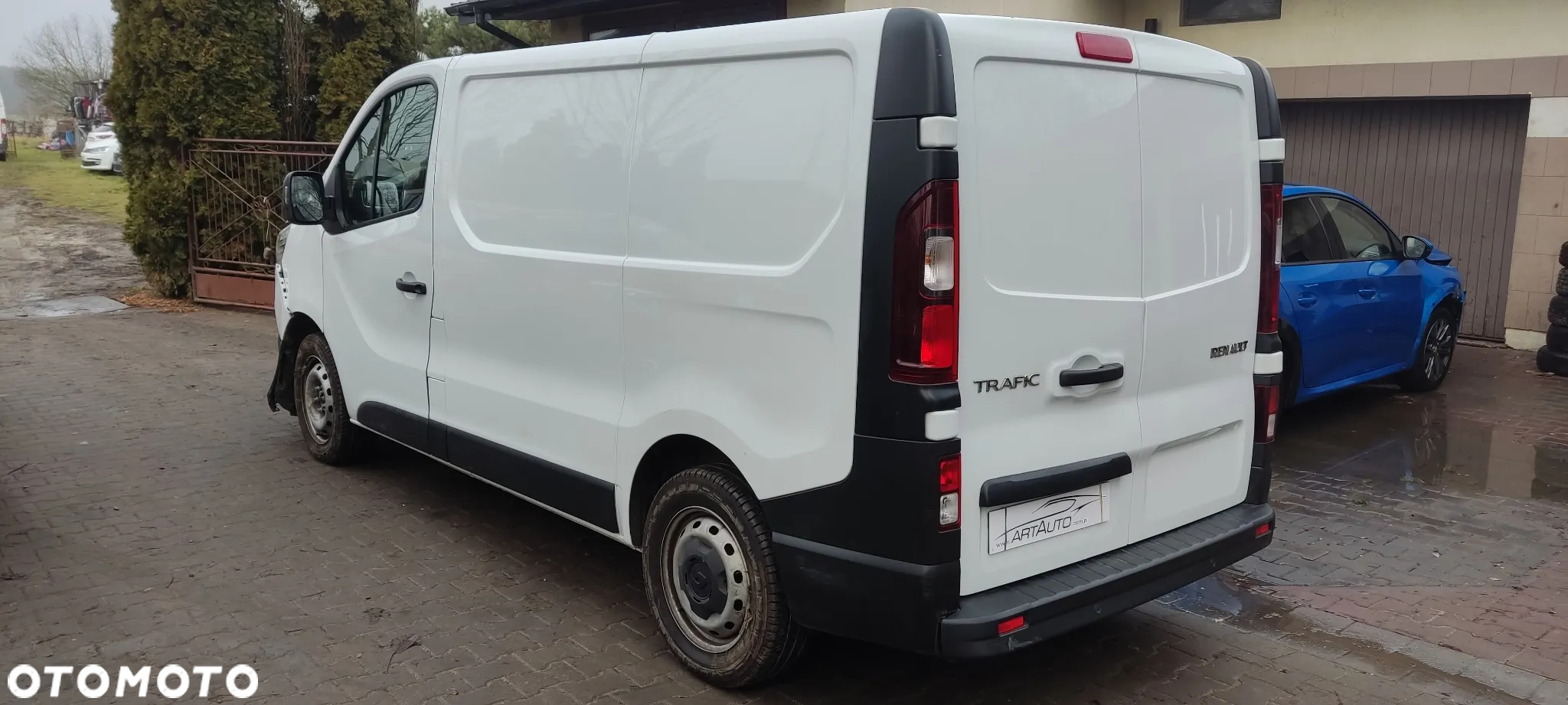 Renault TRAFIC - 4
