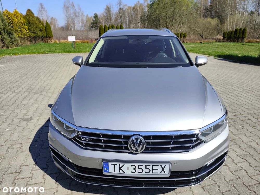 Volkswagen Passat 2.0 TDI (BlueMotion Technology) Highline - 14