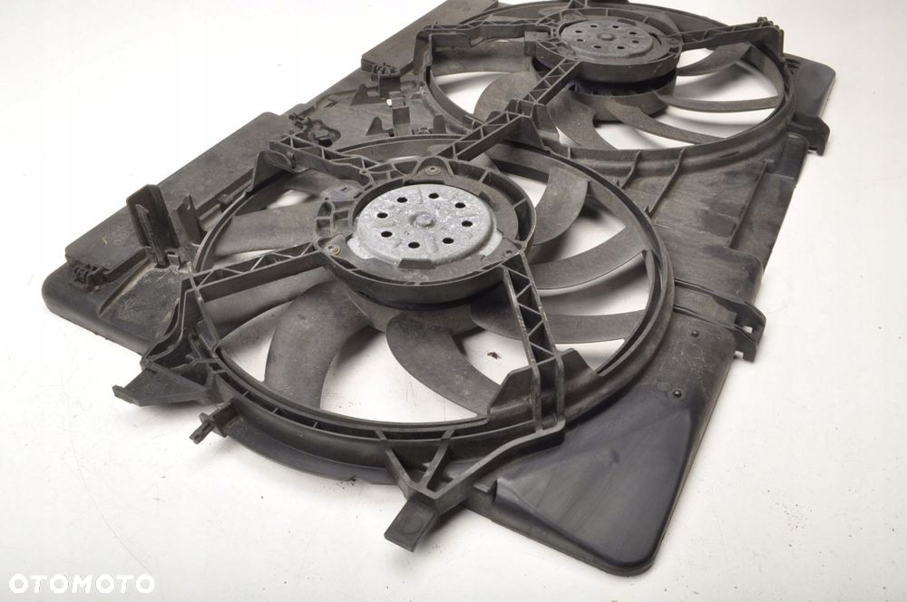 AUDI A4 B8 A5 A6 C7 Q5 3.0 TDI WENTYLATOR CHŁODNICY 8K0121003M AUTOMAT - 6