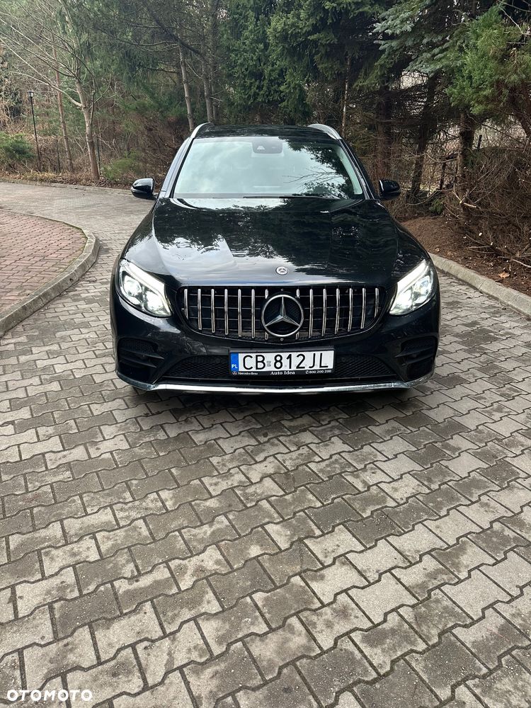 Mercedes-Benz GLC - 1