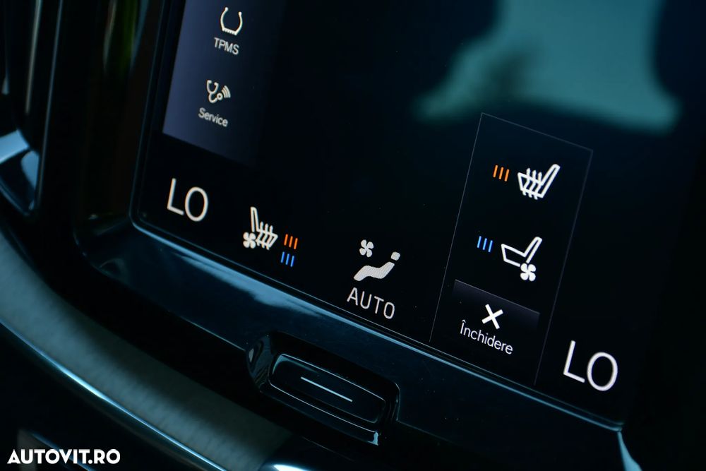 Volvo XC 60 B5 D AWD Geartronic Inscription - 23