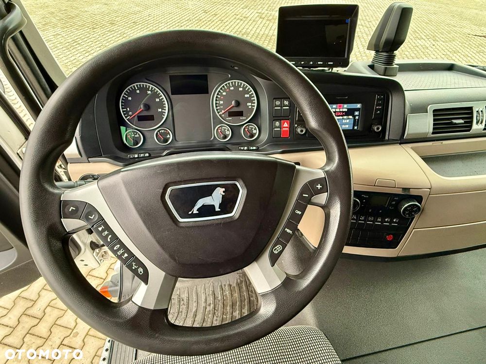 MAN TGM 15.290 / IZOTERMA / WINDA / 18 PALET / AUTOMAT / SYPIALKA / NISKI PRZEBIEG / 2017 ROK / KONTENER - 24