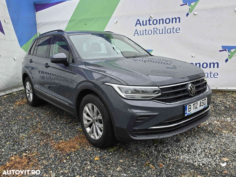 Volkswagen Tiguan - 2