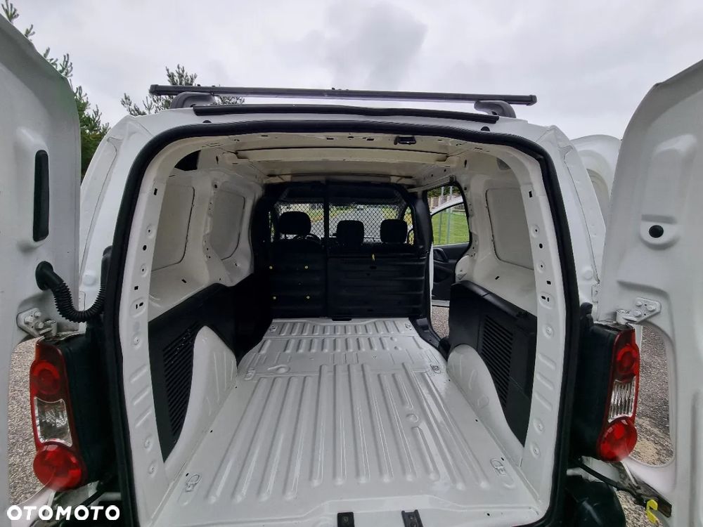 Citroën BERLINGO - 8
