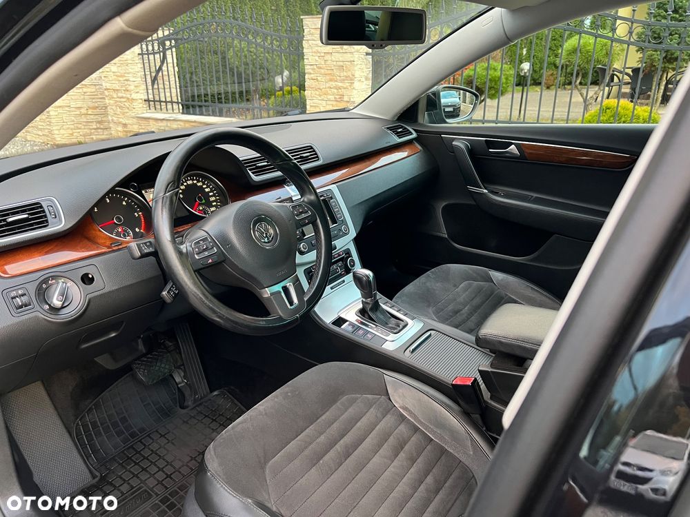 Volkswagen Passat - 38