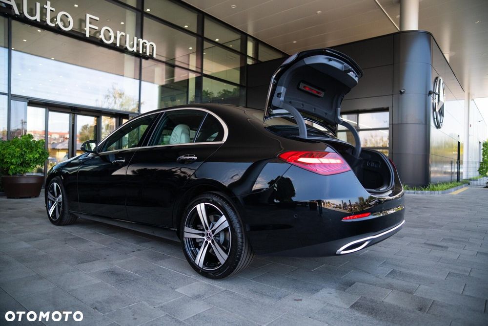 Mercedes-Benz Klasa C - 27