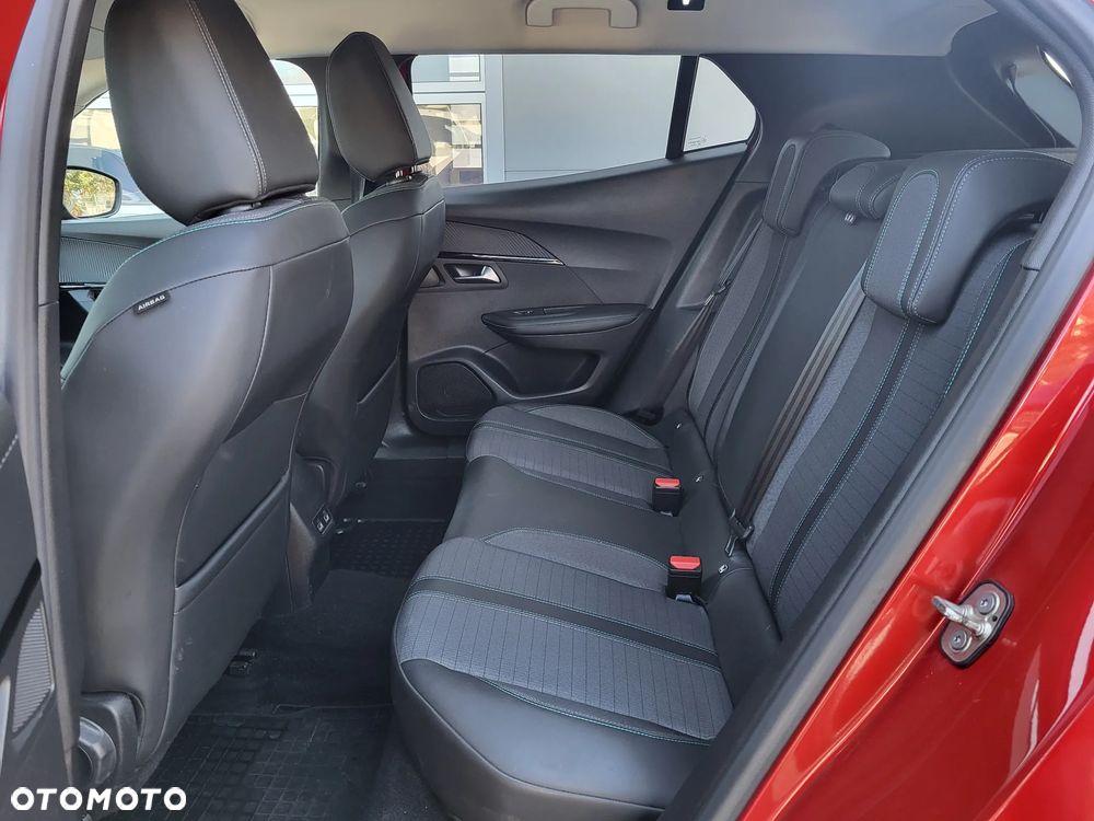 Peugeot 2008 1.2 PureTech Allure Pack S&S - 10