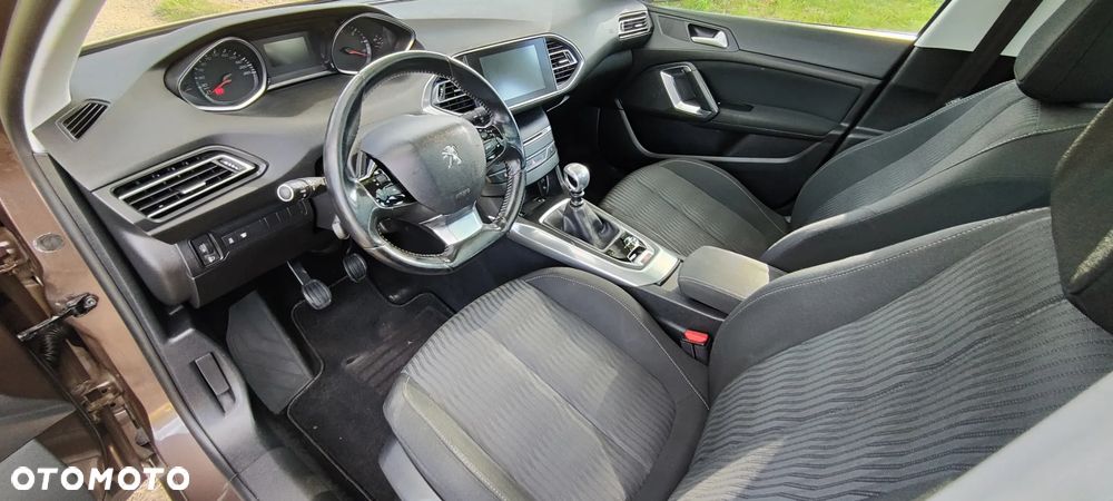 Peugeot 308 BlueHDi 150 Stop & Start Business-Line - 17