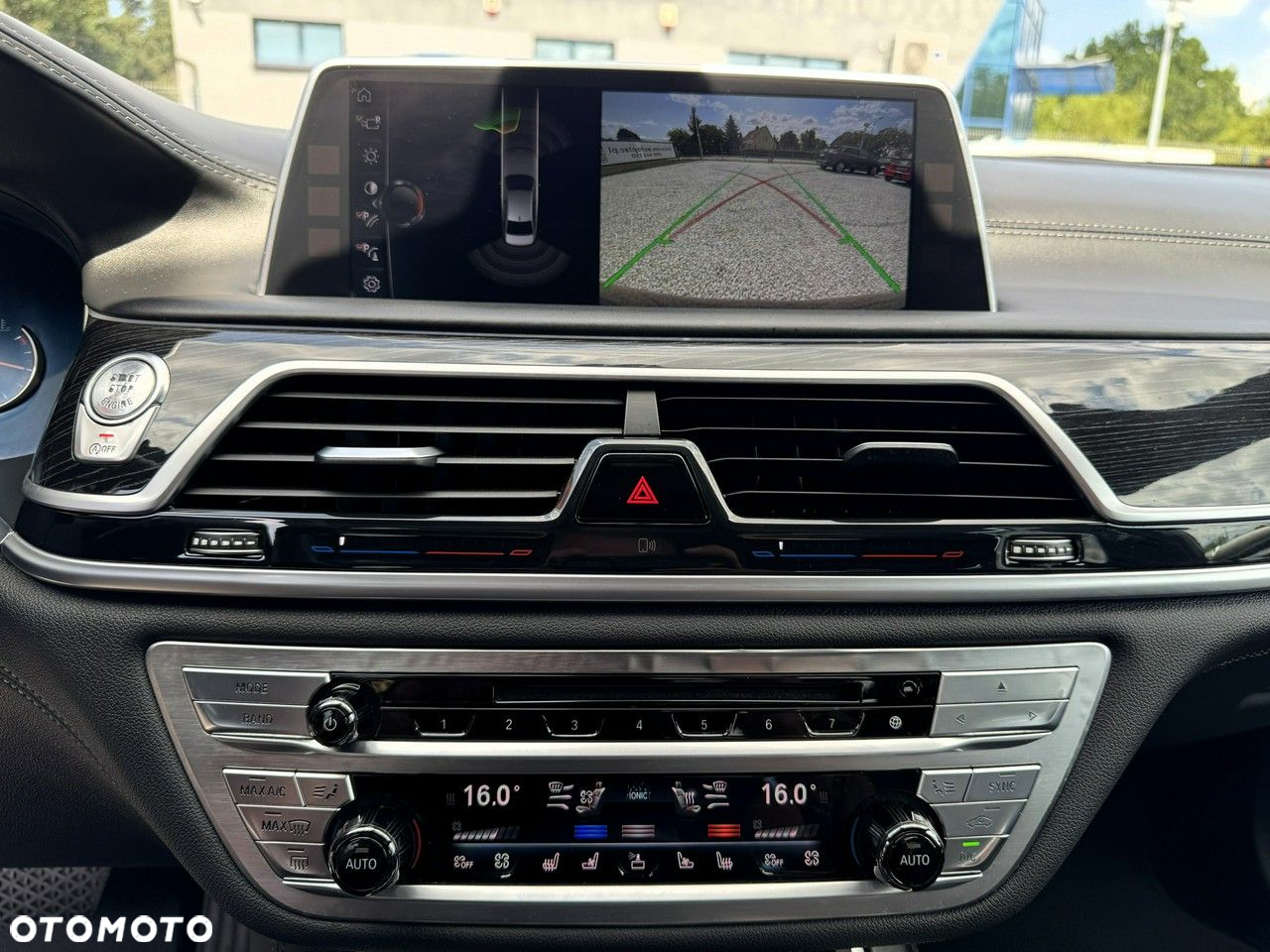 BMW Seria 7 740i - 19