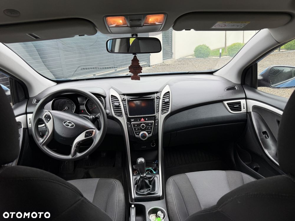 Hyundai i30 1.4 Premium - 6