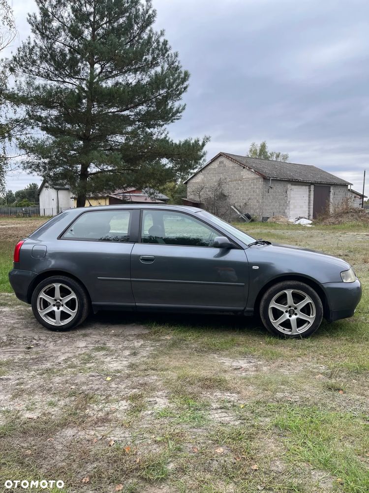 Audi A3 1.9 TDI Attraction - 3
