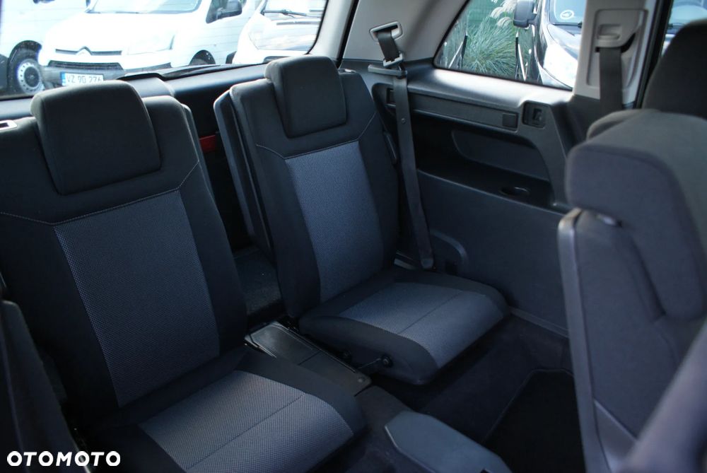 Opel Zafira 1.8 - 12