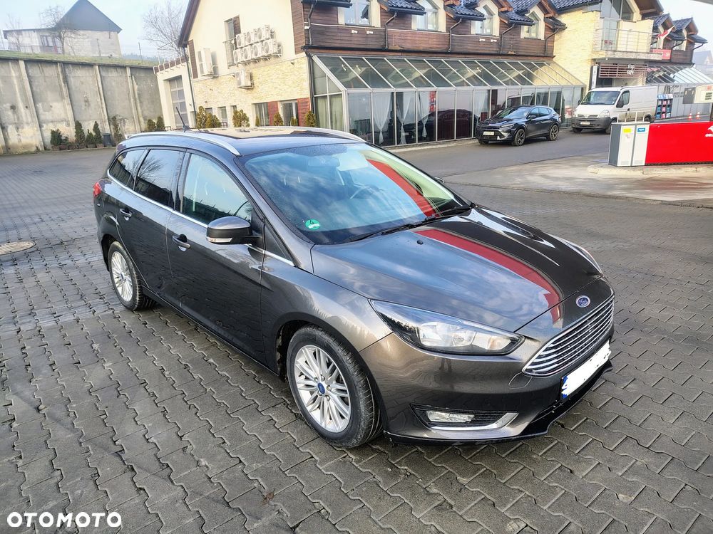 Ford Focus 1.5 EcoBlue Start-Stopp-System TITANIUM STYLE - 4