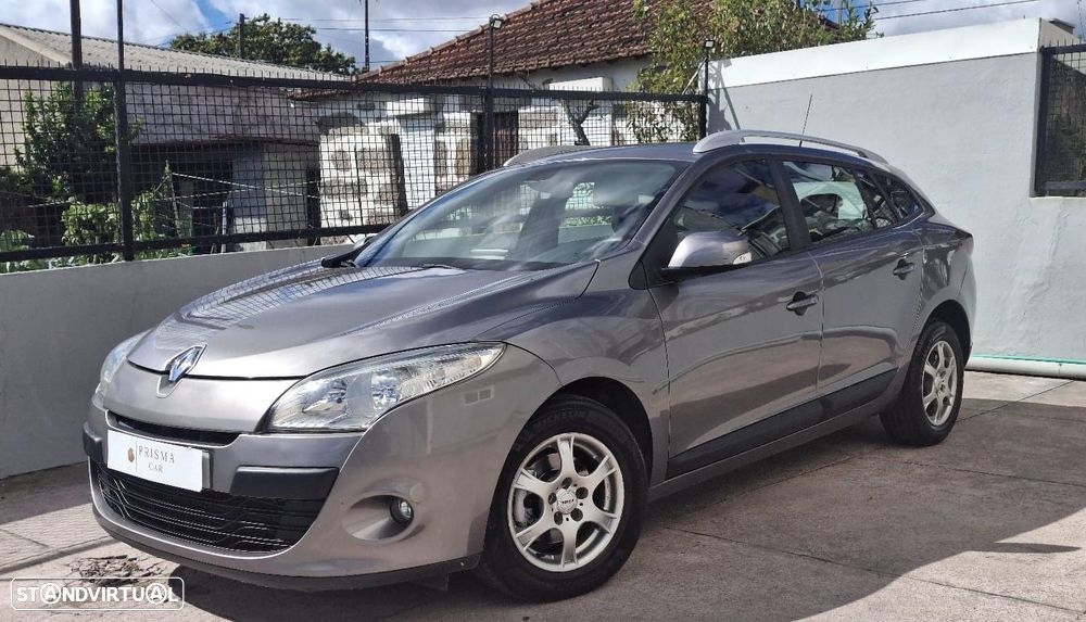 Renault Mégane Sport Tourer 1.5 dCi Dynamique S EDC - 4