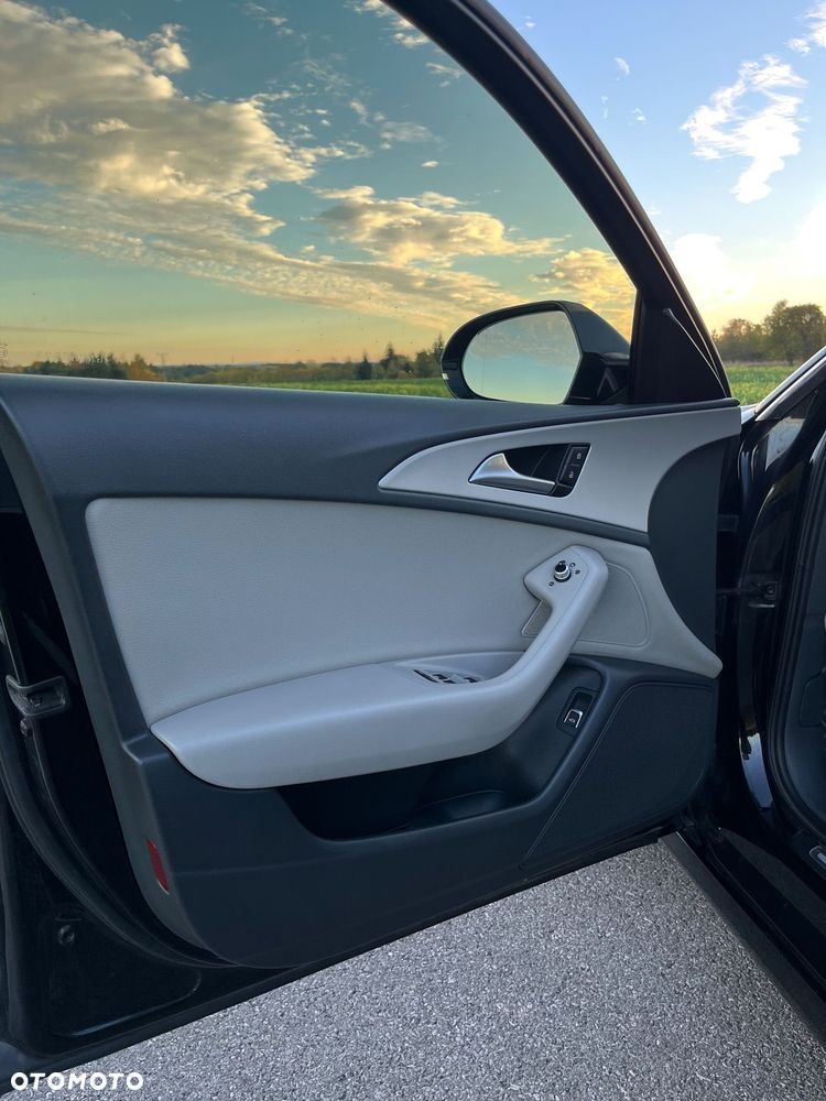 Audi A6 Avant 2.0 TDI Ultra S tronic - 16
