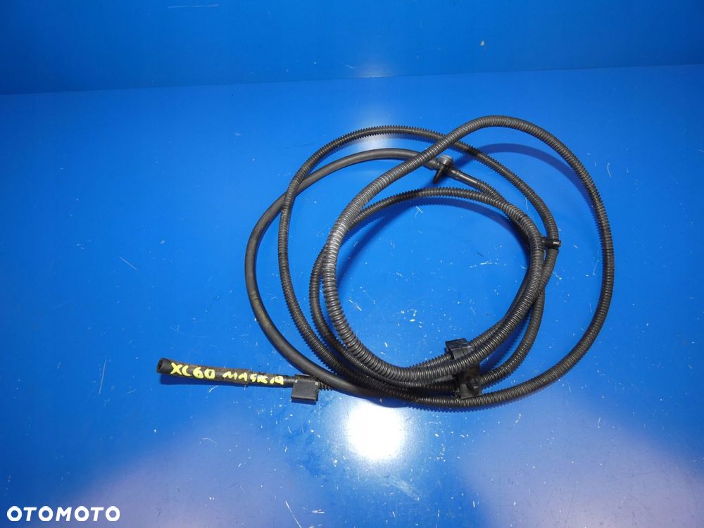 VOLVO XC60 I WĄŻ PRZEWÓD SPRYSKIWACZY MASKI - 1