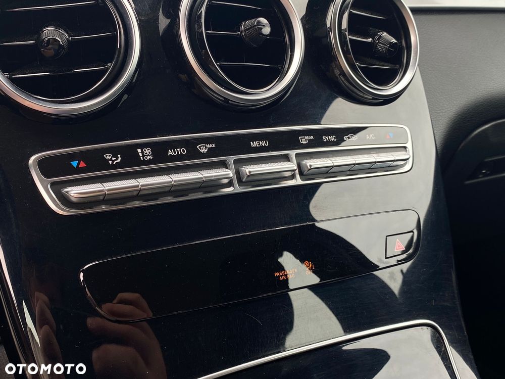 Mercedes-Benz GLC 250 4-Matic - 19