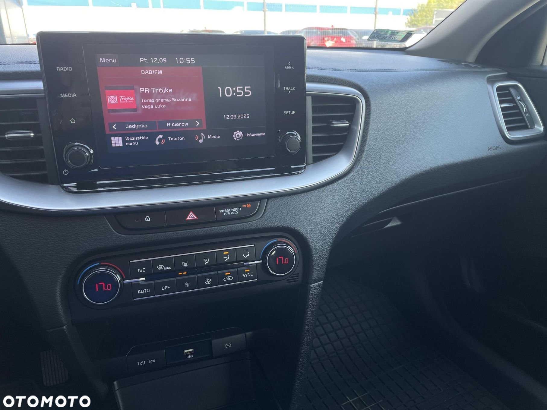 Kia Ceed 1.5 T-GDI M - 20