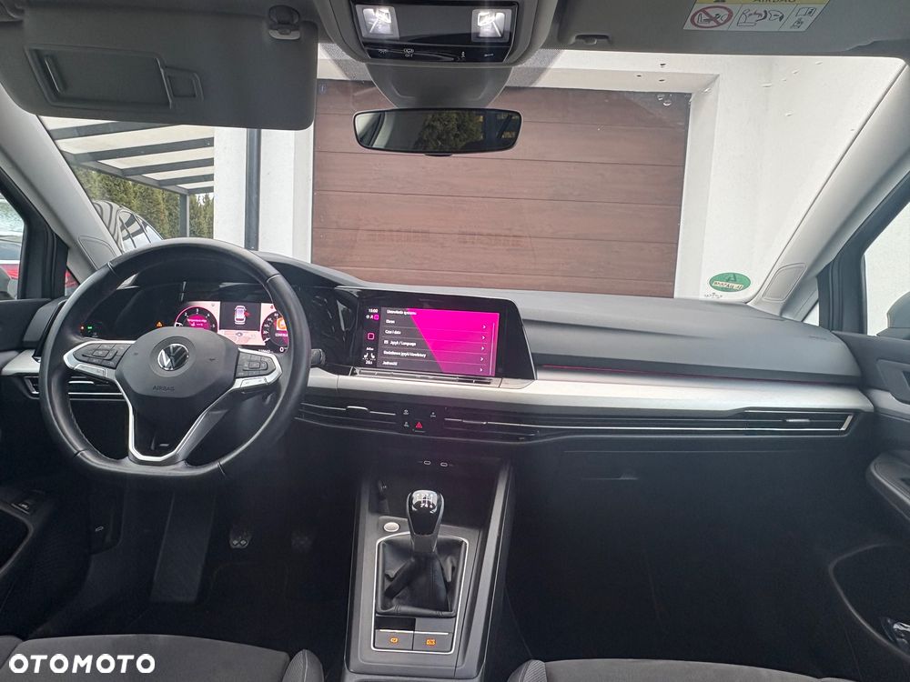 Volkswagen Golf Variant 2.0 TDI SCR Life - 16