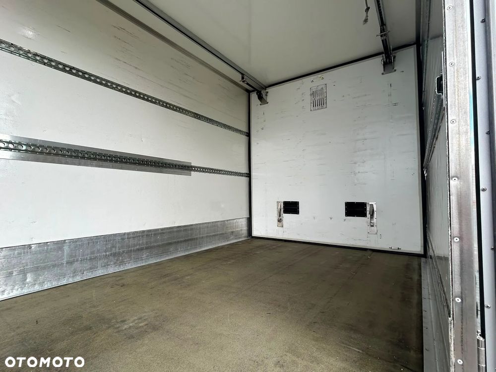 Iveco Daily 72C18 3.0 HPI Chłodnia 10 palet  + winda 750kg + drzwi boczne **Sprowadzony**2017R** - 8