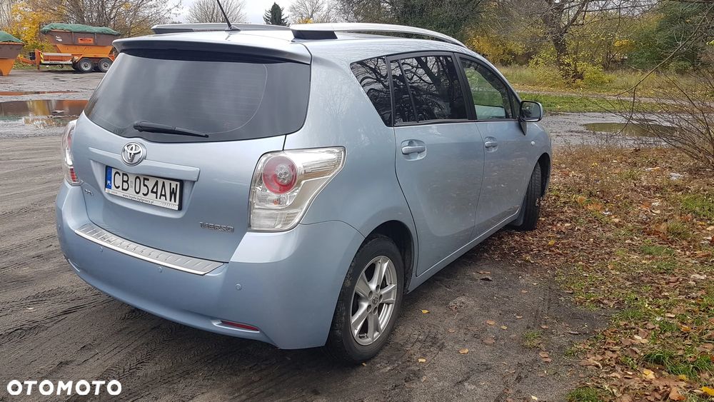 Toyota Verso 1.8 Sol 7os - 2