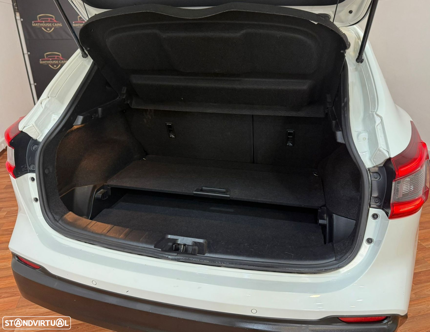 Nissan Qashqai 1.5 dCi Tekna - 14