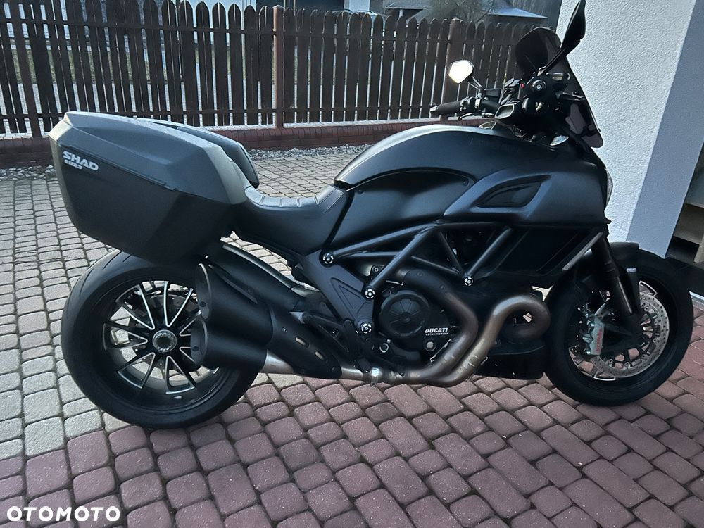 Ducati Diavel - 2