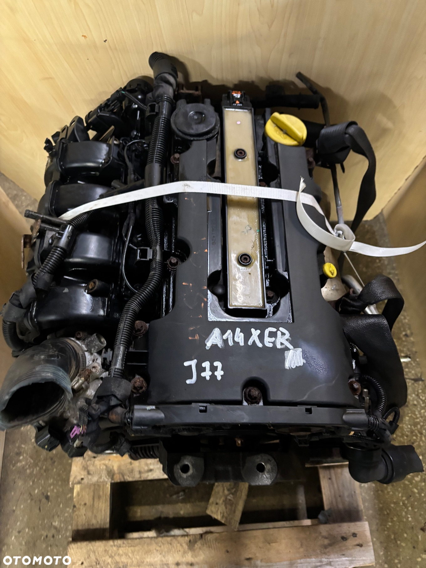 SILNIK OPEL ASTRA J MERIVA B CORSA D A14XER słupek - 3