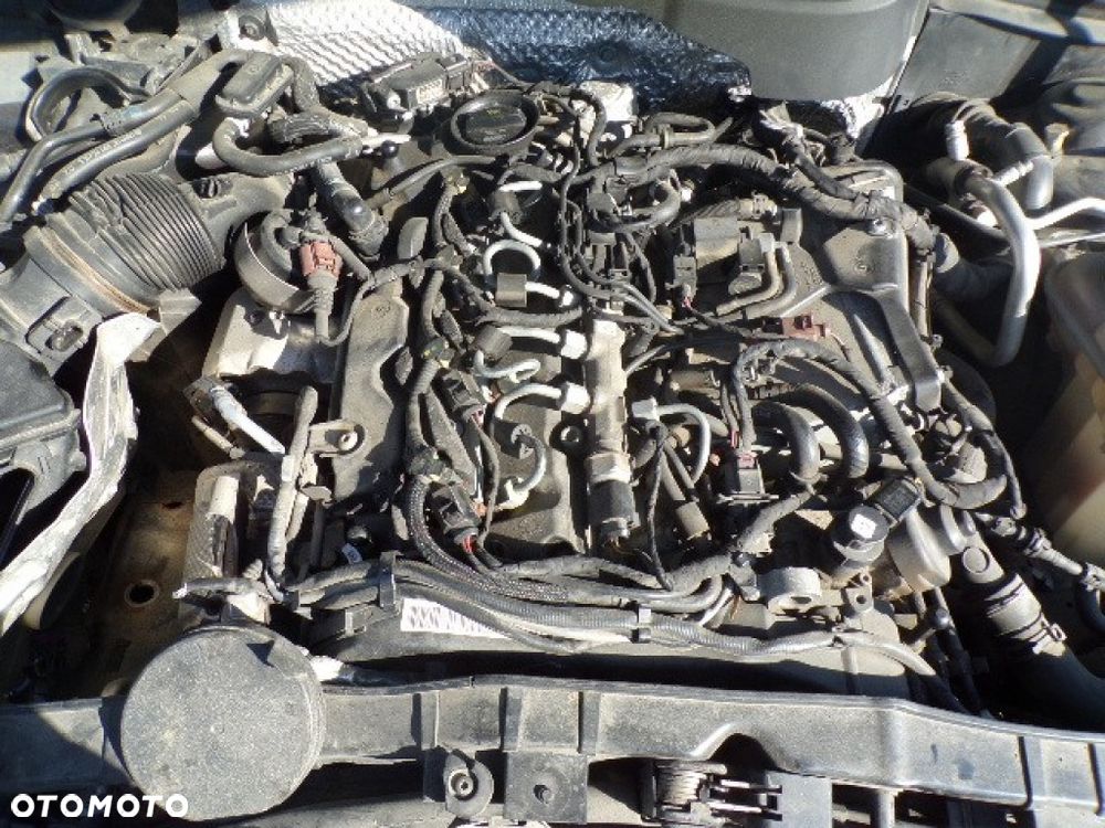 Części - Audi A4 B8 2.0 TDI 190 KM KOMBI LIFT 14R - 5