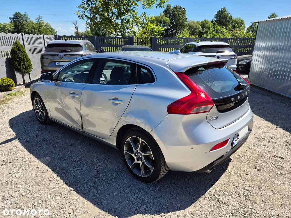 Volvo V40 T3 Drive-E Ocean Race - 5