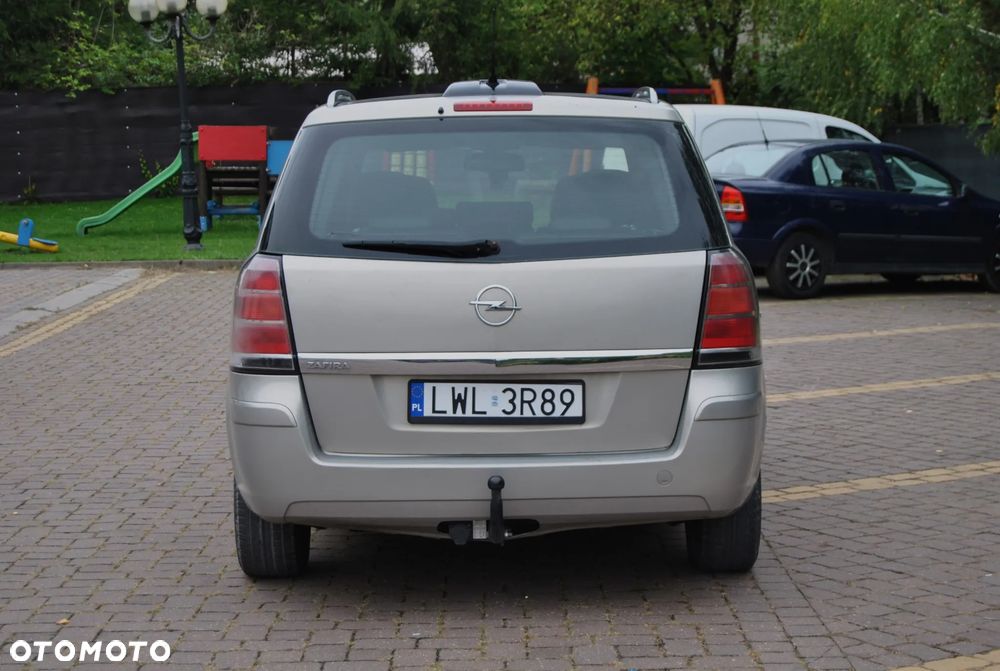 Opel Zafira 1.9 CDTI Cosmo - 17