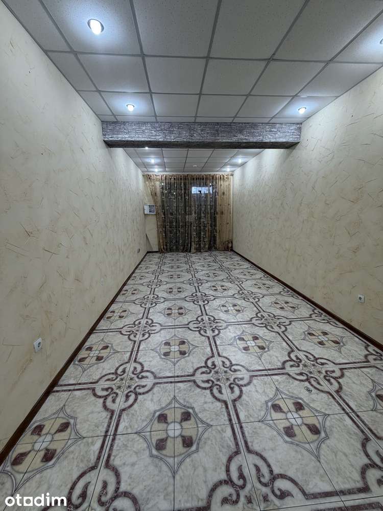 Помещение 30 м² в центре, 2 этаж, с ремонтом - Повне зображення: 3/4