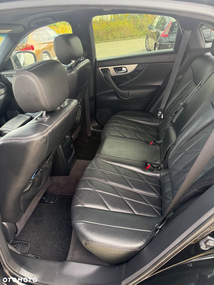Infiniti FX FX30d S Premium - 12