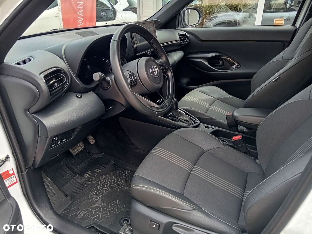 Toyota Yaris Cross Hybrid 1.5 Adventure - 11