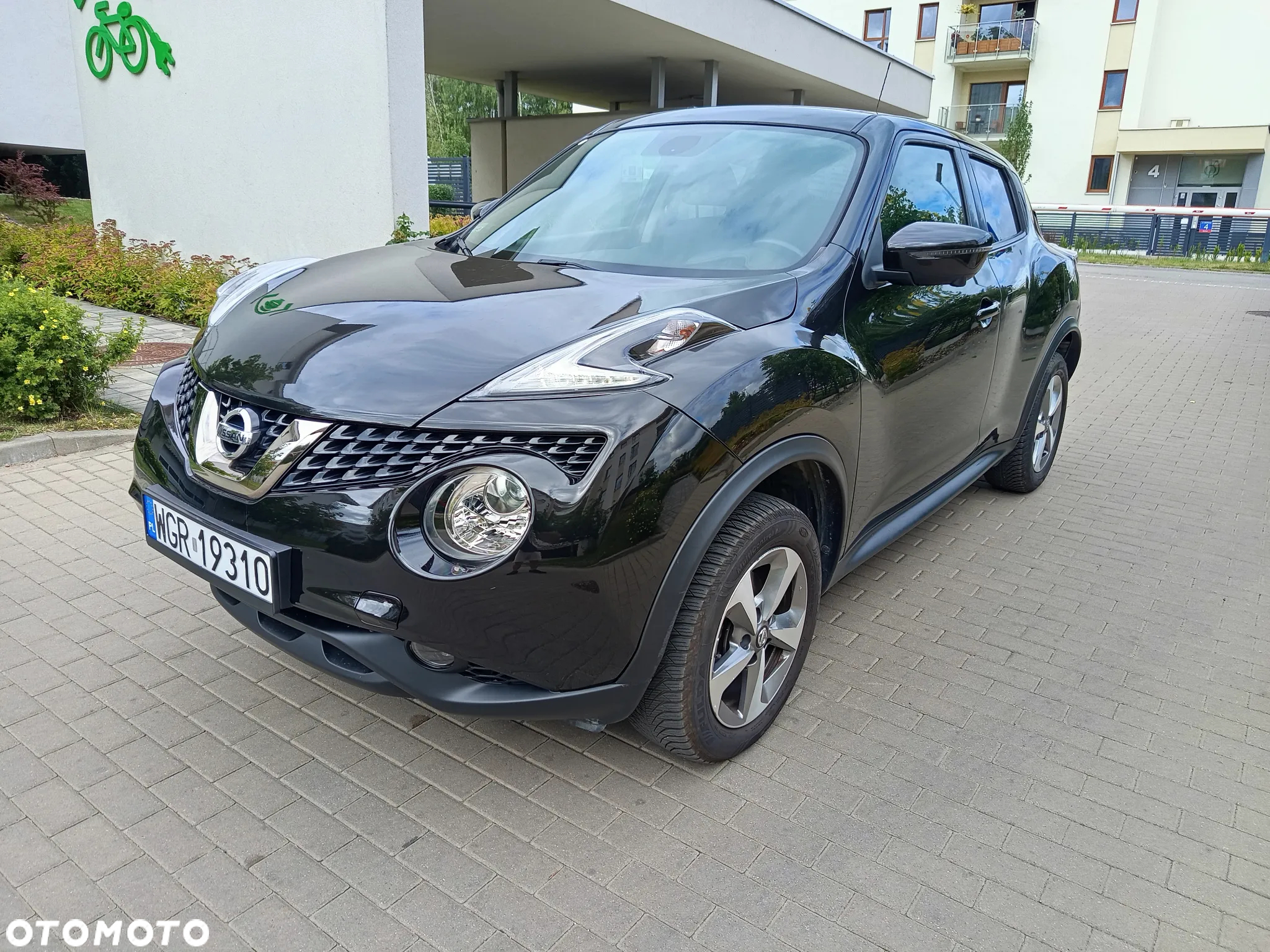 Nissan Juke 1.6 N-Connecta - 2