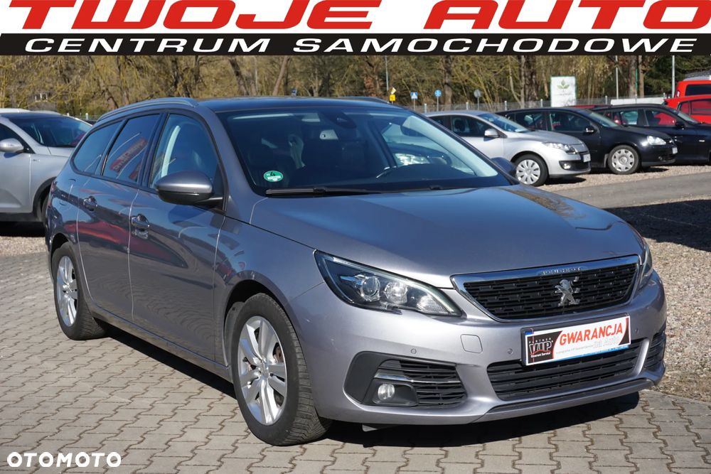Peugeot 308 - 1