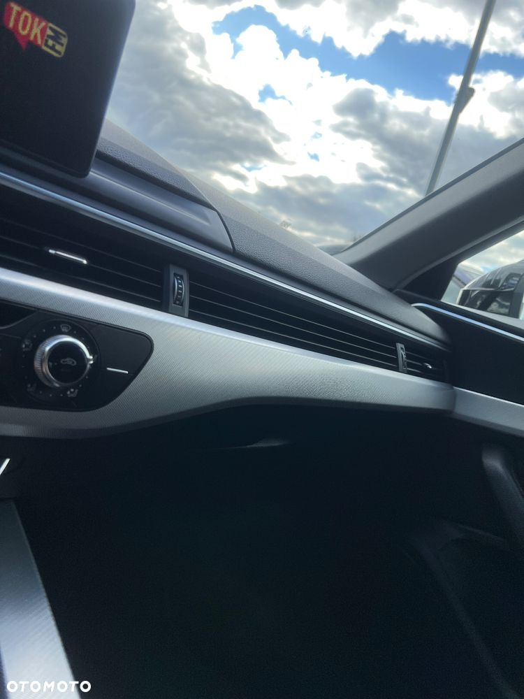 Audi A4 2.0 TDI S tronic - 38