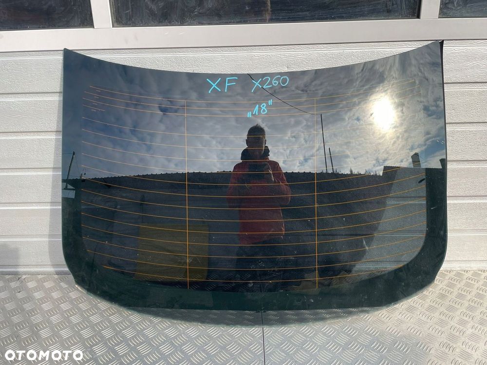 JAGUAR XF X260 SEDAN SZYBA KAROSERYJNA TYŁ TYLNA - 2