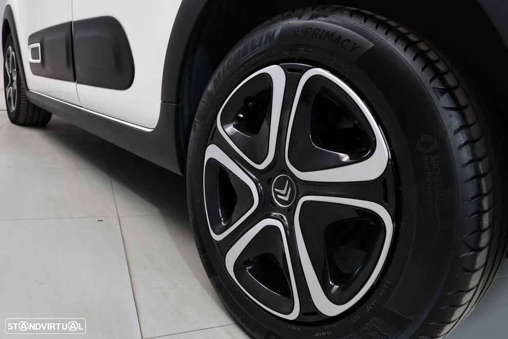 Citroën C3 1.2 PureTech Shine - 13