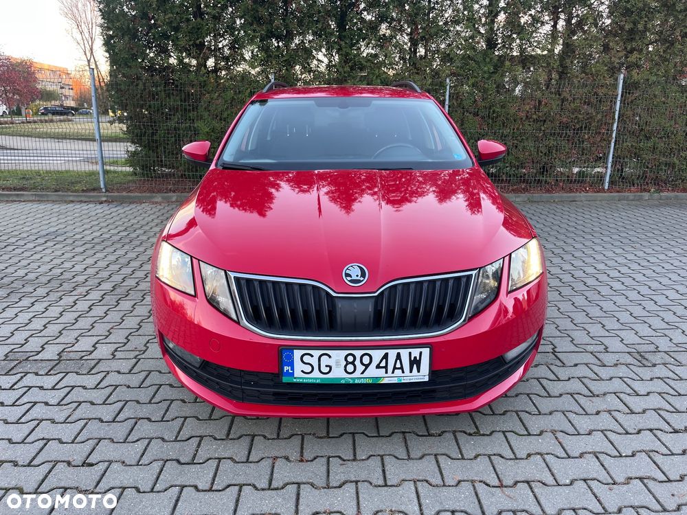 Skoda Octavia 1.6 TDI DSG Ambition - 2