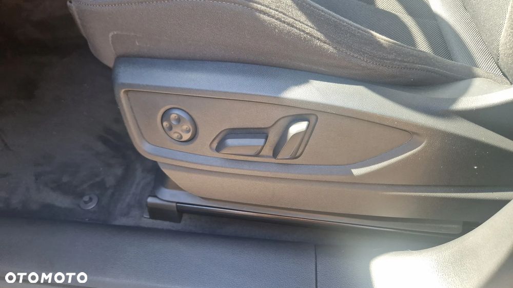 Audi Q5 50 TFSIe quattro S tronic edition one - 14