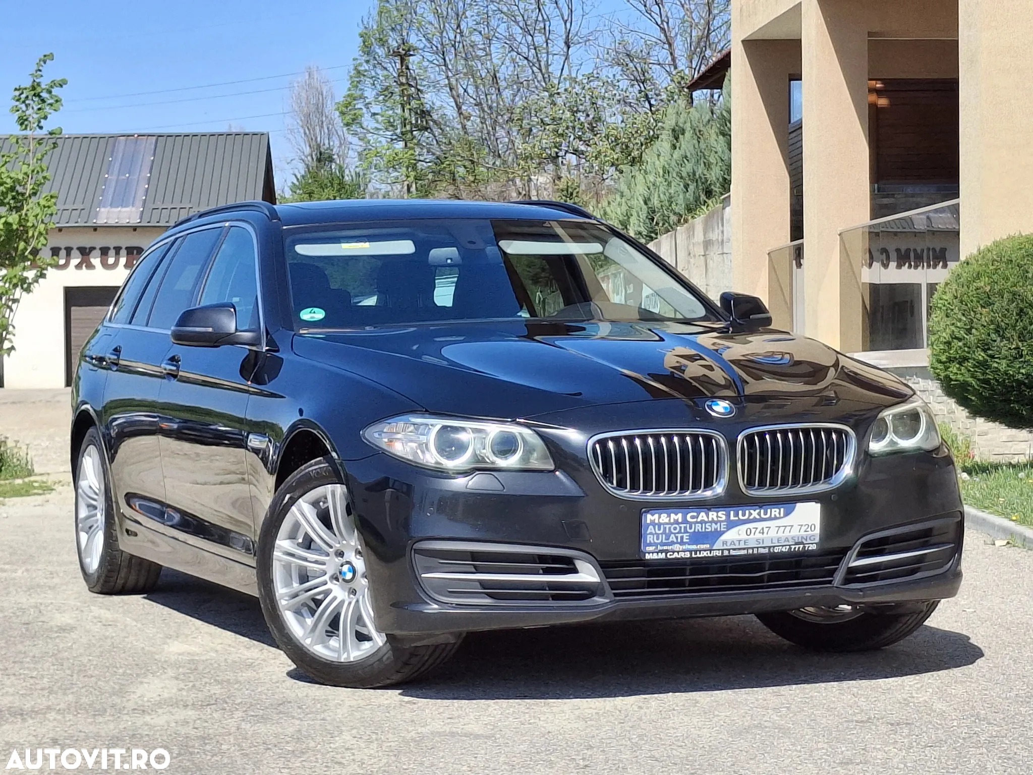 BMW Seria 5 520d xDrive Touring Aut. Luxury Line - 18
