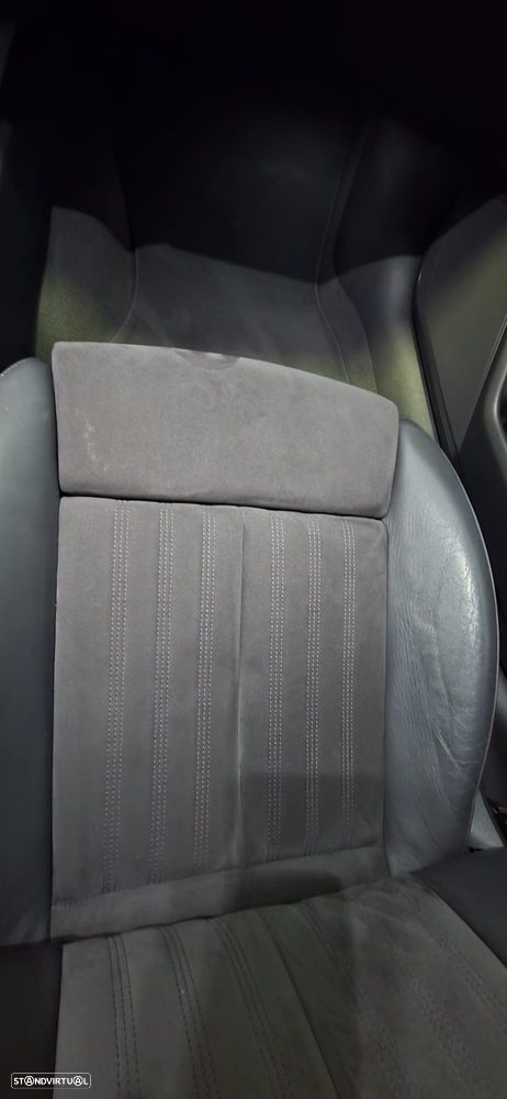 Audi A6 Avant 2.0 TDi S-line S tronic - 25